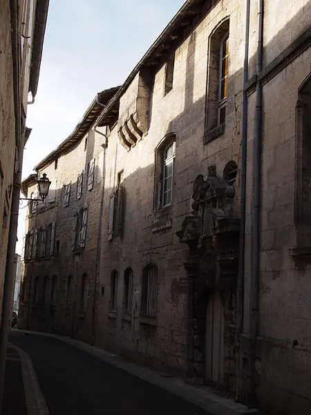 Picture of Building - Rosier - © Creative Commons (https://creativecommons.org/licenses/by-sa/4.0/deed.fr)
