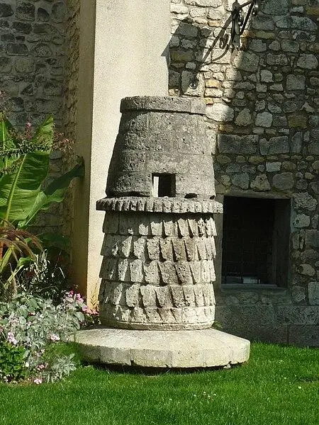 Foto di Ancient Lantern of the Dead - Jack ma - © Creative Commons (https://creativecommons.org/licenses/by-sa/4.0/deed.fr)