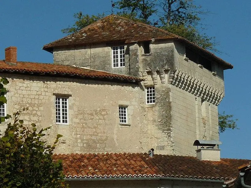 Foto von Schloss - Jack ma - © Creative Commons (https://creativecommons.org/licenses/by-sa/4.0/deed.fr)