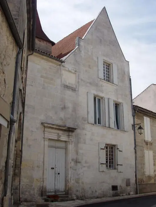 Picture of Old duplessis hotel - POP Plateforme Ouverte du Patrimoine / Base Mérimée - © Ministère de la Culture (France), Direction Régionale des Affaires Culturelles de Nouvelle-Aquitaine – Tous droits réservés 