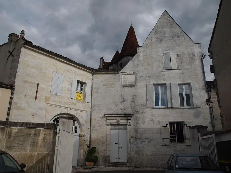 Picture of Old duplessis hotel - Rosier - © Creative Commons (https://creativecommons.org/licenses/by-sa/4.0/deed.fr)