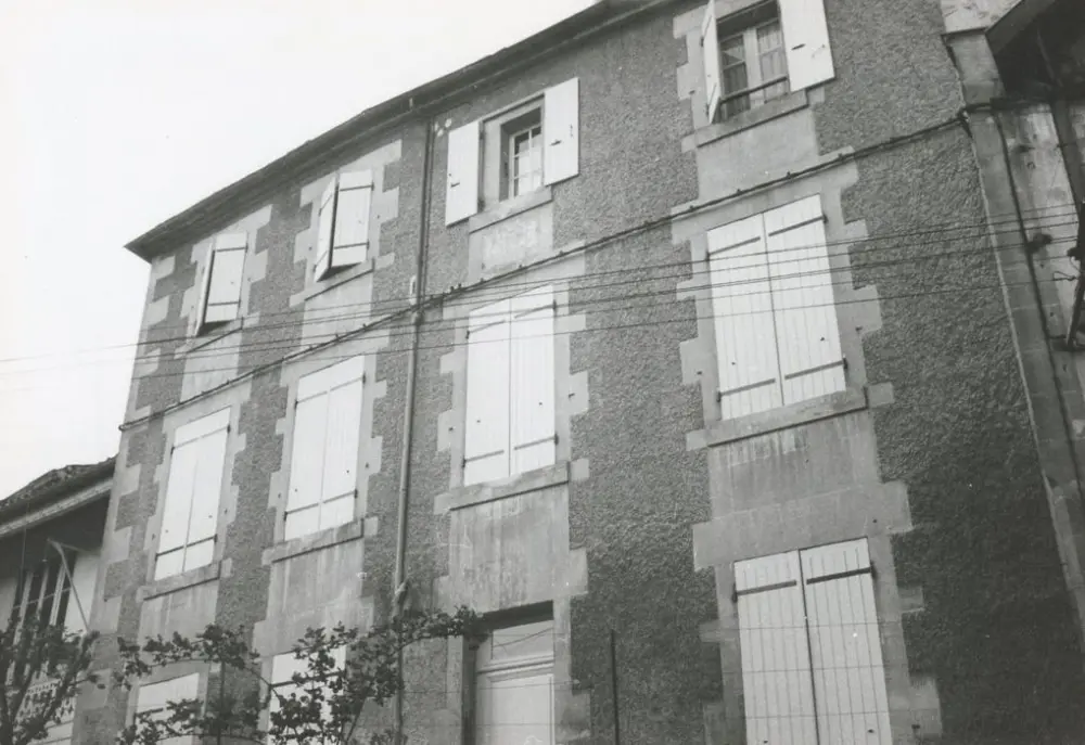Picture of Old duplessis hotel - POP Plateforme Ouverte du Patrimoine / Base Mérimée - © Ministère de la Culture (France), Médiathèque du patrimoine et de la photographie, tous droits réservés