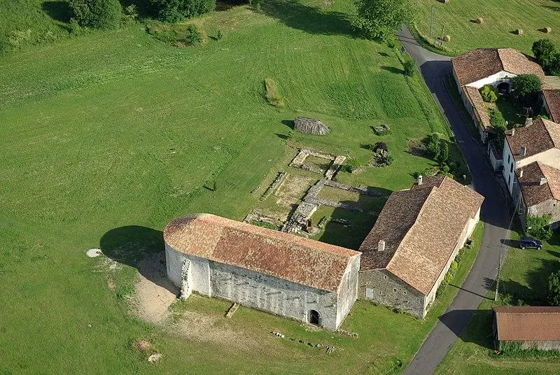 Picture of Church of Rozet or Rauzet - Marie-France Dereix - © Creative Commons (https://creativecommons.org/licenses/by-sa/4.0/deed.fr)