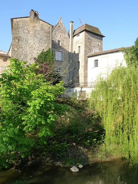 Picture of Counts Manor - Jack ma - © Creative Commons (https://creativecommons.org/licenses/by-sa/4.0/deed.fr)