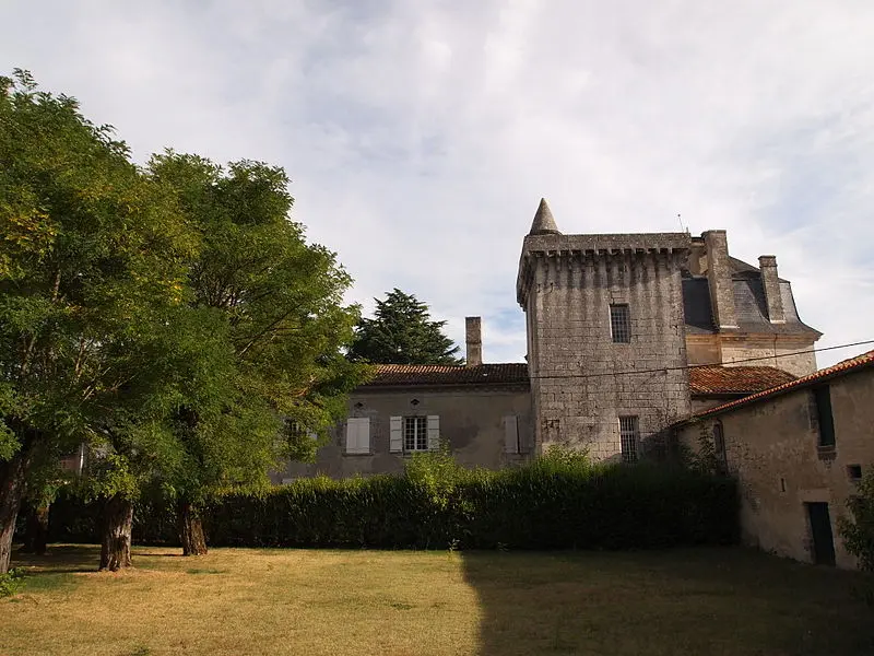 Foto von Pousud Castle - Rosier - © Creative Commons (https://creativecommons.org/licenses/by-sa/4.0/deed.fr)