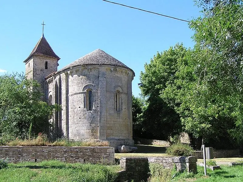 Picture of Saint-Maixent Church - rosier - © Creative Commons (https://creativecommons.org/licenses/by-sa/4.0/deed.fr)