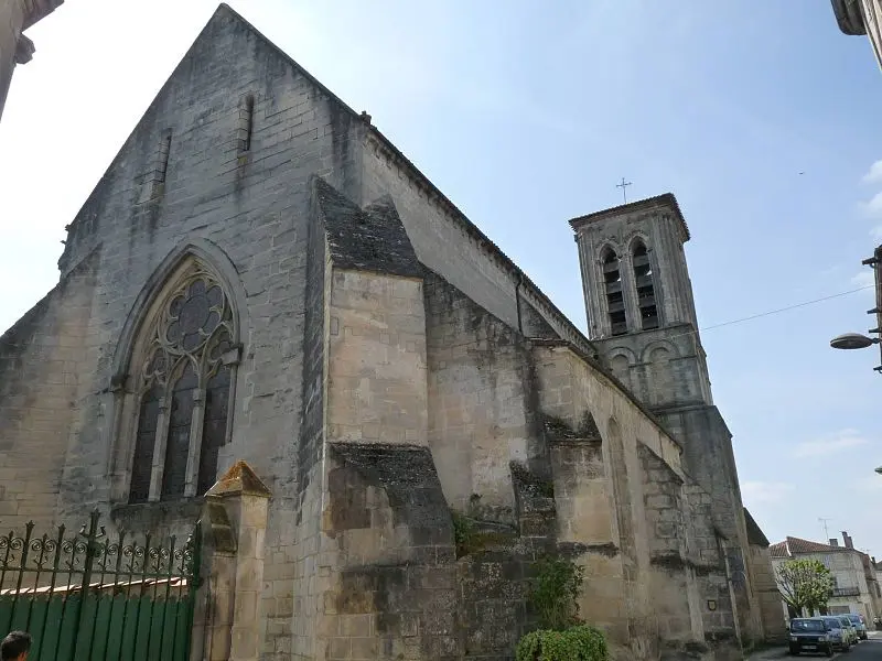 Foto von Saint-Pierre Kirche - Jack ma - © Creative Commons (https://creativecommons.org/licenses/by-sa/4.0/deed.fr)