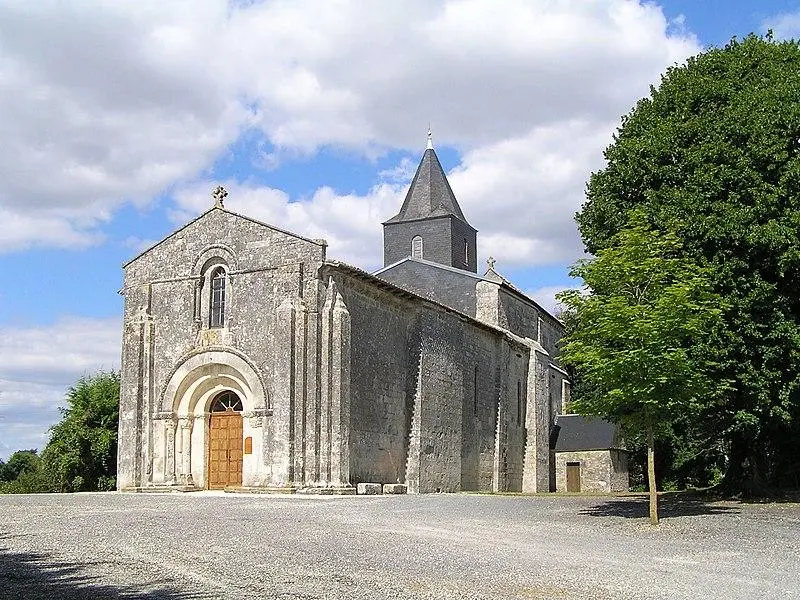 Foto von Notre-Dame Church - rosier - © Creative Commons (https://creativecommons.org/licenses/by-sa/4.0/deed.fr)