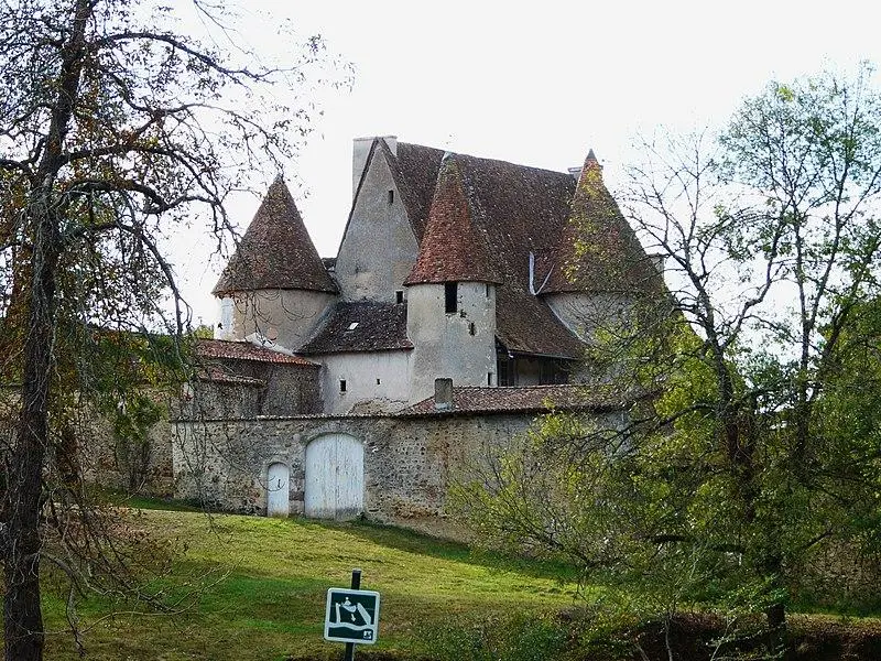 Foto von Chabrot Castle - Père Igor - © Creative Commons (https://creativecommons.org/licenses/by-sa/4.0/deed.fr)
