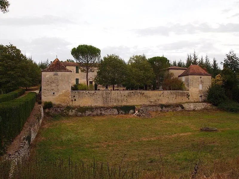 Foto von Foy Castle - Rosier - © Creative Commons (https://creativecommons.org/licenses/by-sa/4.0/deed.fr)