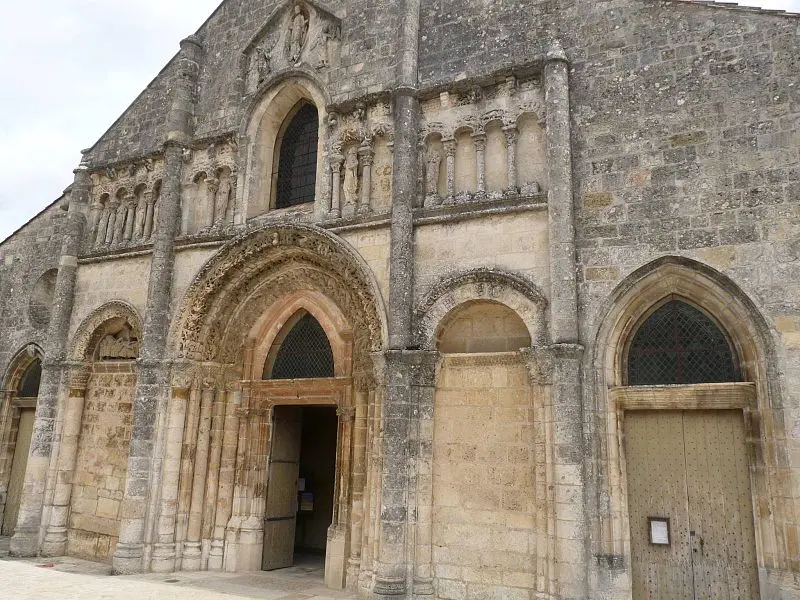 Picture of Saint-André Church - Jack ma - © Creative Commons (https://creativecommons.org/licenses/by-sa/4.0/deed.fr)
