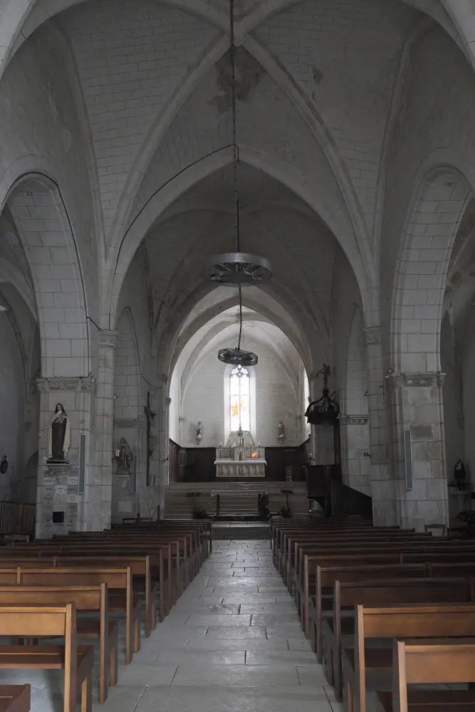 Foto von Saint-Claud-Kirche - Sous licence Creative Commons (https://creativecommons.org/licenses/by-sa/4.0/deed.fr) - Par GFreihalter - © Creative Commons (https://creativecommons.org/licenses/by-sa/4.0/deed.fr)
