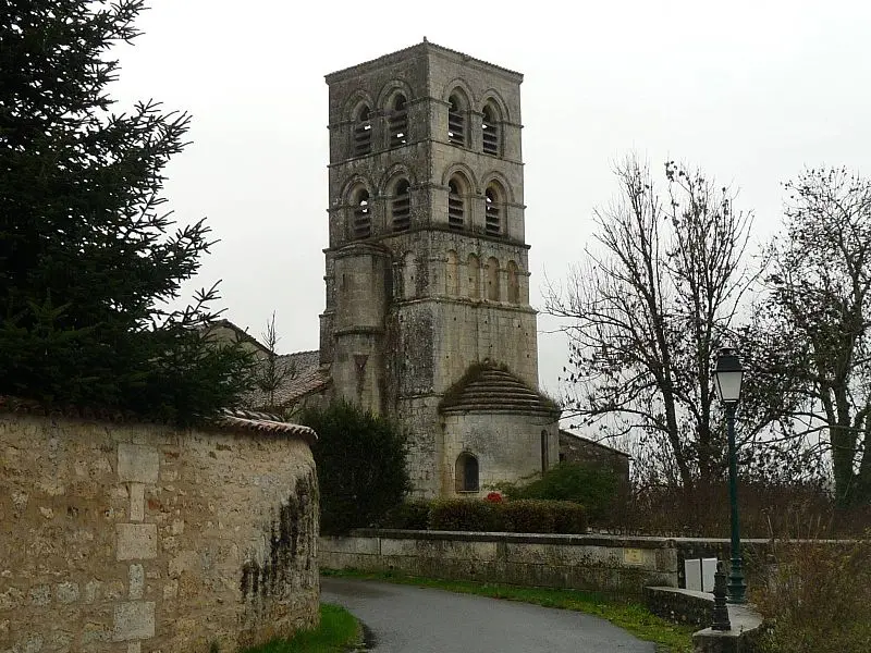 Foto von Saint-Pierre Kirche - Jack ma - © Creative Commons (https://creativecommons.org/licenses/by-sa/4.0/deed.fr)