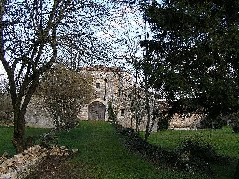 Picture of Castle - rosier - © Creative Commons (https://creativecommons.org/licenses/by-sa/4.0/deed.fr)