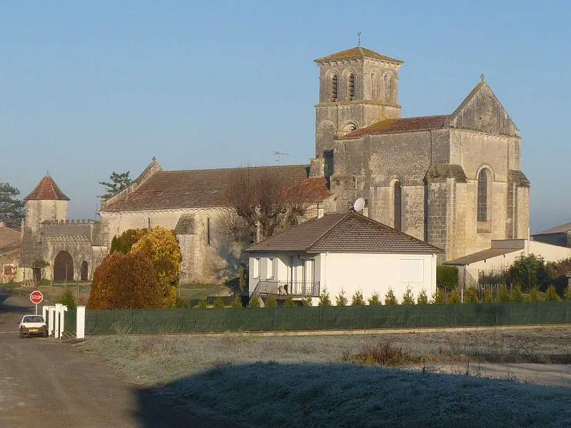 Foto de Iglesia de Saint-Martin - Jack ma - © Creative Commons (https://creativecommons.org/licenses/by-sa/4.0/deed.fr)