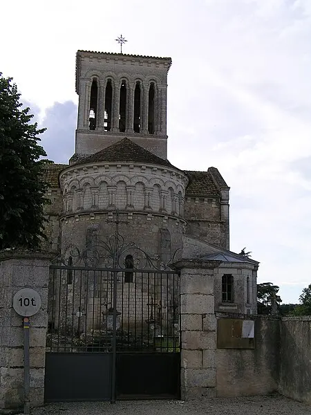 Foto von Saint-Pierre Kirche - rosier - © Creative Commons (https://creativecommons.org/licenses/by-sa/4.0/deed.fr)