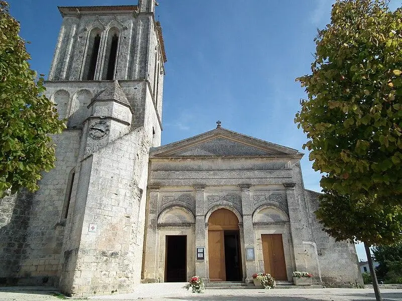 Foto von Saint-Saturnin-Kirche - Cobber17 - © Creative Commons (https://creativecommons.org/licenses/by-sa/4.0/deed.fr)