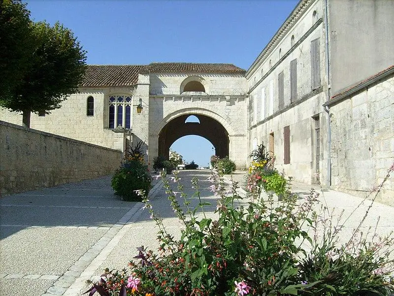 Picture of Former pilgrims hospital - Cobber17 - © Creative Commons (https://creativecommons.org/licenses/by-sa/4.0/deed.fr)