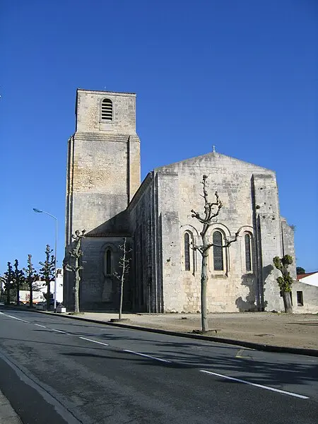 Picture of Saint-Pierre parish Church - Michel ODIC - © Creative Commons (https://creativecommons.org/licenses/by-sa/4.0/deed.fr)