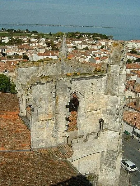 Picture of Saint-Martin Church called the Grand Fort - LeZibou - © Creative Commons (https://creativecommons.org/licenses/by-sa/4.0/deed.fr)