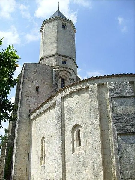 Foto de Restos de la vieja iglesia de Saint-Pallais - Cobber17 - © Creative Commons (https://creativecommons.org/licenses/by-sa/4.0/deed.fr)