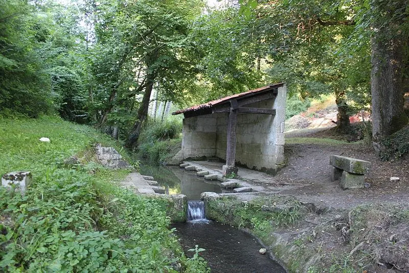Foto de Acueducto galopomano de Santores - Llann Wé² - © Creative Commons (https://creativecommons.org/licenses/by-sa/4.0/deed.fr)