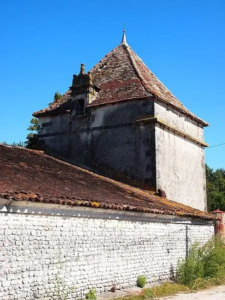 Foto von Domaine de Beaulieu - rosier - © Creative Commons (https://creativecommons.org/licenses/by-sa/4.0/deed.fr)