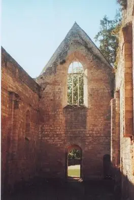 Foto von Ehemaliger Pin Abbey - Original téléversé par Archeos sur Wikipédia franç - © Creative Commons (https://creativecommons.org/licenses/by-sa/4.0/deed.fr)