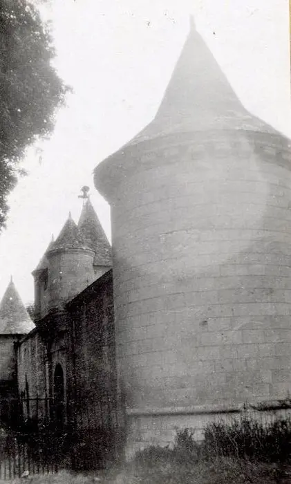 Foto de Castillo de verrières - POP Plateforme Ouverte du Patrimoine / Base Mérimée - © Ministère de la Culture (France), Médiathèque du patrimoine et de la photographie, tous droits réservés