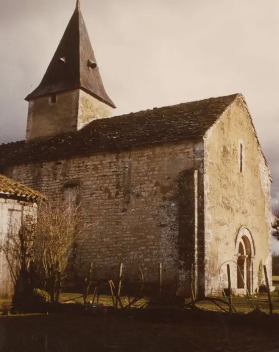 Picture of Saint-Léger Church - POP Plateforme Ouverte du Patrimoine / Base Mérimée - © Ministère de la Culture (France), Médiathèque du patrimoine et de la photographie, tous droits réservés