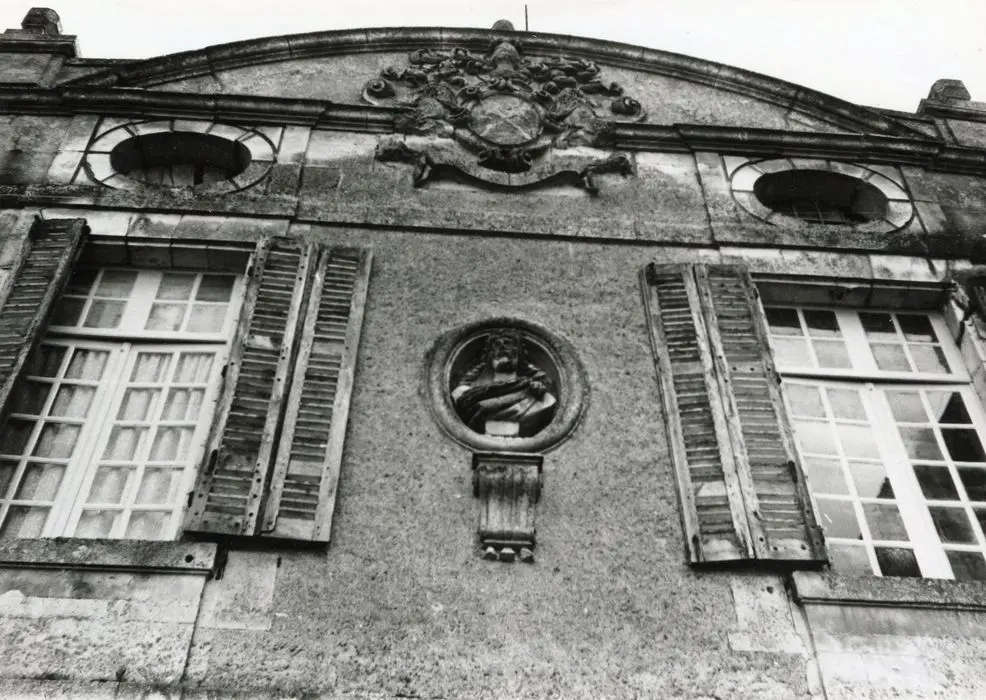 Foto de Castillo - POP Plateforme Ouverte du Patrimoine / Base Mérimée - © Ministère de la Culture (France), Médiathèque du patrimoine et de la photographie, tous droits réservés
