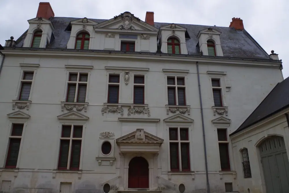 Picture of SULLY HOTEL - POP Plateforme Ouverte du Patrimoine / Base Mérimée - © Ministère de la Culture (France), Médiathèque du patrimoine et de la photographie, diffusion RMN-GP
