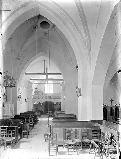 Foto von Saint-Pierre Kirche - POP Plateforme Ouverte du Patrimoine / Base Mérimée - © Ministère de la Culture (France), Médiathèque du patrimoine et de la photographie, diffusion RMN-GP