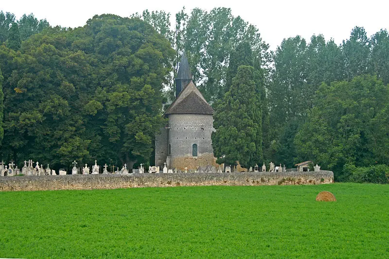 Picture of Church of Saint-Pierre-les-Eglises - Jochen Jahnke 14:56, 2. Jul. 2009 (CEST) - © Creative Commons (https://creativecommons.org/licenses/by-sa/4.0/deed.fr)