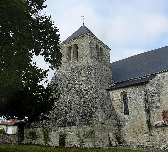 Picture of Saint-Jean-Baptiste Church - PèreForez - © Creative Commons (https://creativecommons.org/licenses/by-sa/4.0/deed.fr)