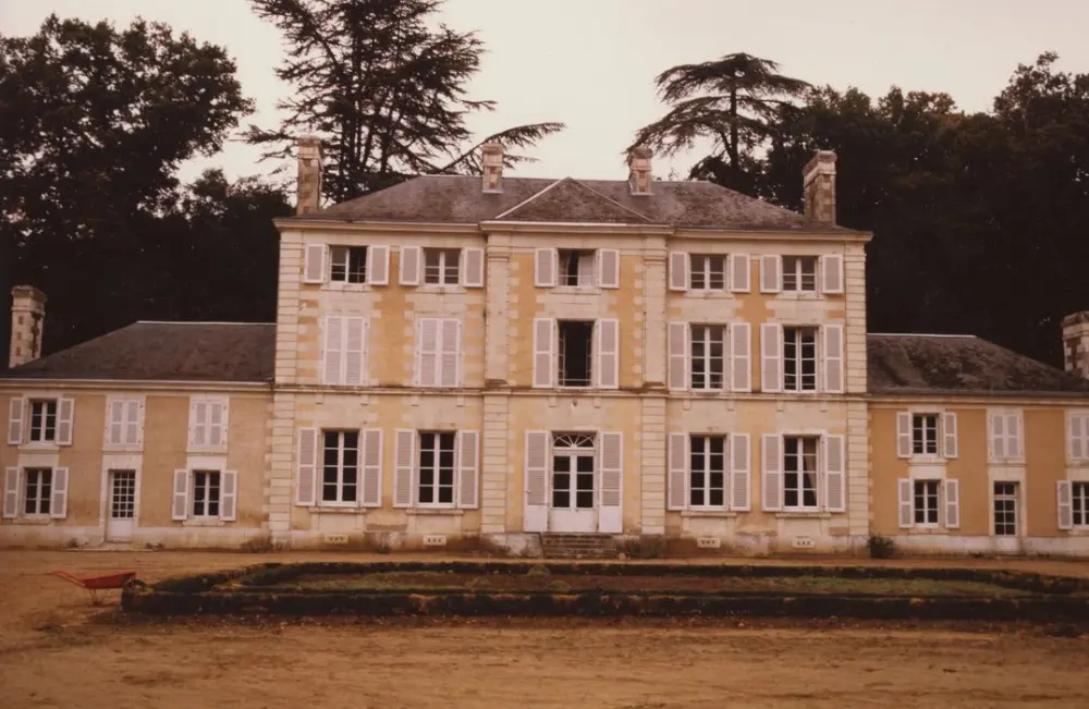 Picture of Château de la Guérinière - POP Plateforme Ouverte du Patrimoine / Base Mérimée - © Ministère de la Culture (France), Médiathèque du patrimoine et de la photographie, tous droits réservés