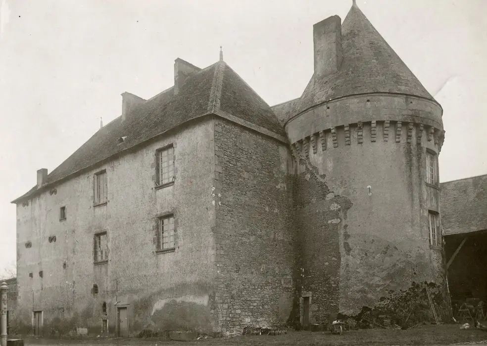 Foto de Castillo - POP Plateforme Ouverte du Patrimoine / Base Mérimée - © Ministère de la Culture (France), Médiathèque du patrimoine et de la photographie, tous droits réservés