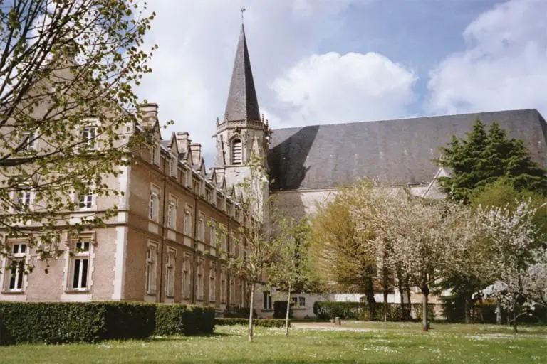 Picture of Former Saint-Martin abbey - InconnuUnknown Eric Menneteau - © Creative Commons (https://creativecommons.org/licenses/by-sa/4.0/deed.fr)