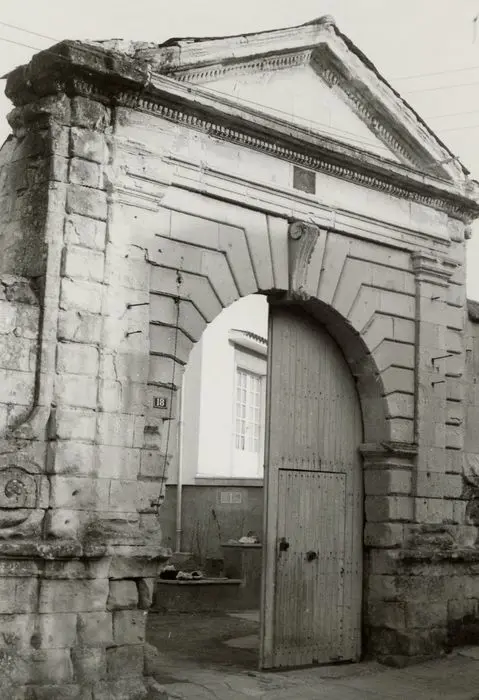 Foto di Portale - POP Plateforme Ouverte du Patrimoine / Base Mérimée - © Ministère de la Culture (France), Médiathèque du patrimoine et de la photographie, tous droits réservés