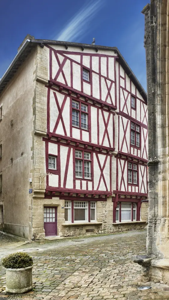 Foto von Holzseiten des 16. Jahrhunderts - Sous licence Creative Commons (https://creativecommons.org/licenses/by-sa/4.0/deed.fr) - Par Emmanuel Dissais - © Creative Commons (https://creativecommons.org/licenses/by-sa/4.0/deed.fr)