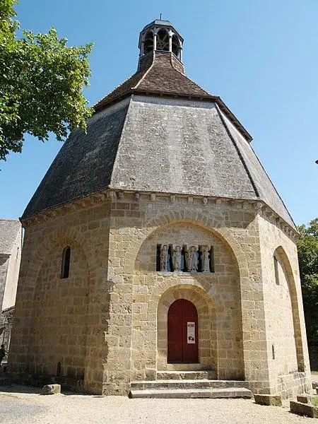 Picture of Former Hôtel-Dieu - Aies.Bcn - © Creative Commons (https://creativecommons.org/licenses/by-sa/4.0/deed.fr)