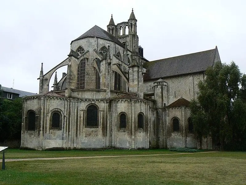 Foto von Saint-Jean de Montierneuf Kirche - Auteur inconnu - © Creative Commons (https://creativecommons.org/licenses/by-sa/4.0/deed.fr)