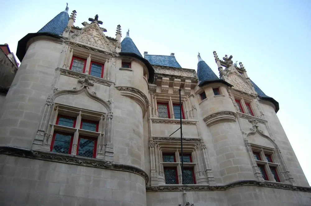 Foto de Hotel fumoso o ahumado - POP Plateforme Ouverte du Patrimoine / Base Mérimée - © Ministère de la Culture (France), Médiathèque du patrimoine et de la photographie, diffusion RMN-GP