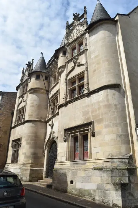 Foto de Hotel fumoso o ahumado - POP Plateforme Ouverte du Patrimoine / Base Mérimée - © Ministère de la Culture (France), Médiathèque du patrimoine et de la photographie, diffusion RMN-GP