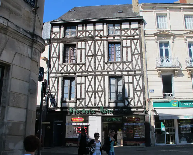 Foto di Edificio - POP Plateforme Ouverte du Patrimoine / Base Mérimée - © Ministère de la Culture (France), Médiathèque du patrimoine et de la photographie, diffusion RMN-GP