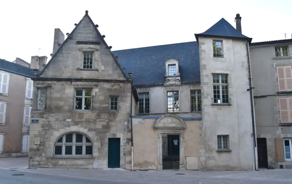 Picture of House known as the Etoile plan or Chaboureau hotel - POP Plateforme Ouverte du Patrimoine / Base Mérimée - © Ministère de la Culture (France), Médiathèque du patrimoine et de la photographie, diffusion RMN-GP