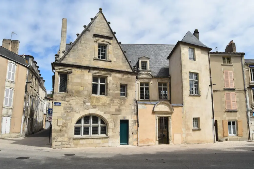 Picture of House known as the Etoile plan or Chaboureau hotel - POP Plateforme Ouverte du Patrimoine / Base Mérimée - © Ministère de la Culture (France), Médiathèque du patrimoine et de la photographie, diffusion RMN-GP