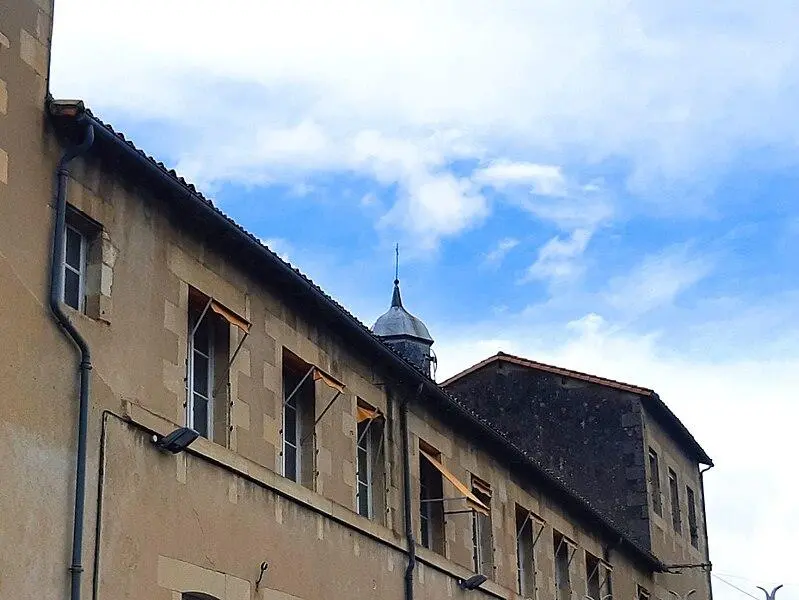 Foto von Saint-Hilaire-Kloster des einen (alt) - Ovoid - © Creative Commons (https://creativecommons.org/licenses/by-sa/4.0/deed.fr)