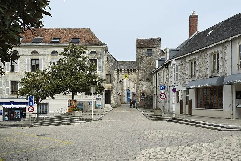 Picture of Town door - GFreihalter - © Creative Commons (https://creativecommons.org/licenses/by-sa/4.0/deed.fr)