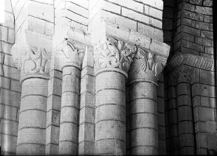Foto di Chiesa di Saint-Germain de Claunay - POP Plateforme Ouverte du Patrimoine / Base Mérimée - © Ministère de la Culture (France), Médiathèque du patrimoine et de la photographie, diffusion RMN-GP